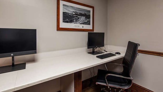 Images Best Western Plus Portsmouth Hotel and Suites