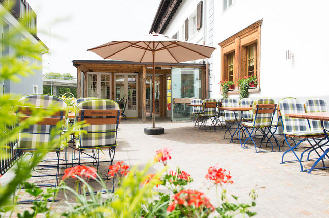 Hotel Hirschen, Bahnhofstrasse 16 in Maienfeld