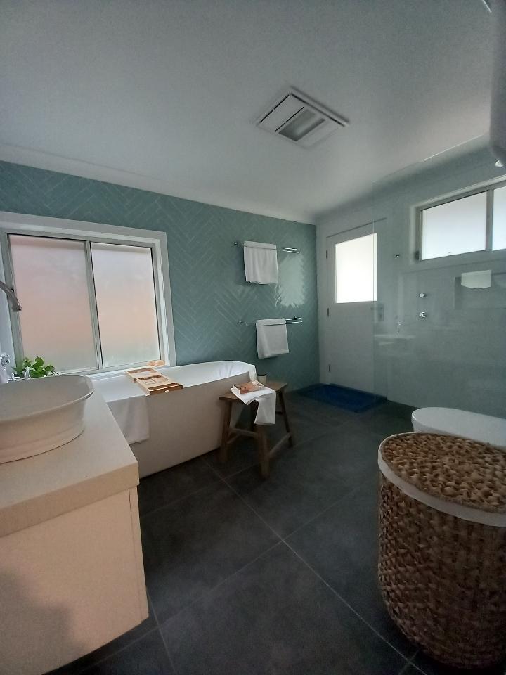 Images A.C.Mellier Building