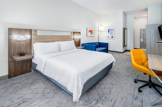 Images Holiday Inn Express & Suites Denver North - Thornton by IHG