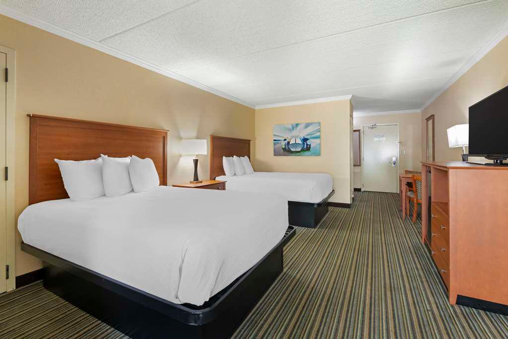 Double Guest Room Best Western International Speedway Hotel Daytona Beach (386)258-6333