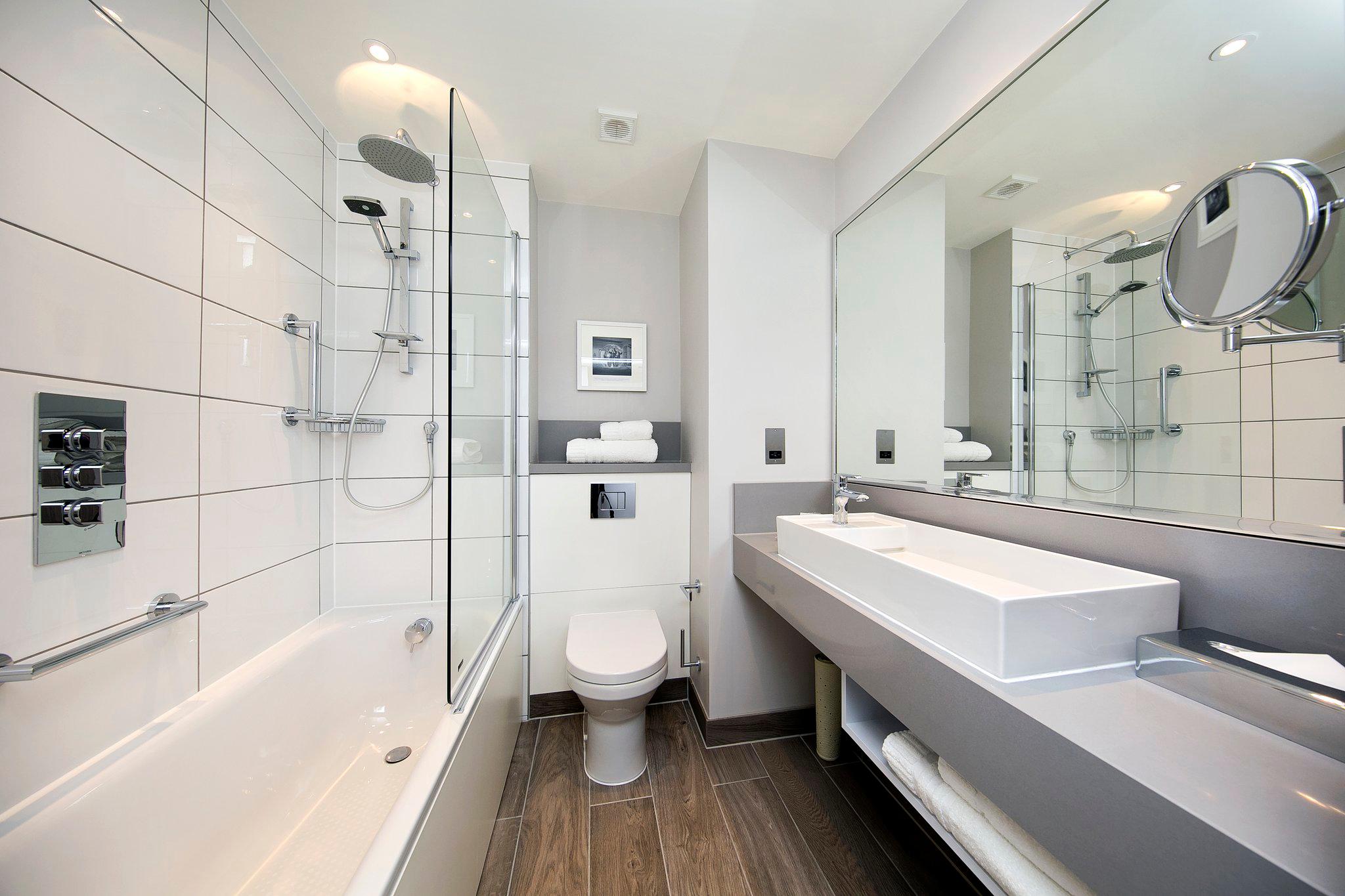 Images Holiday Inn London - Shepperton, an IHG Hotel