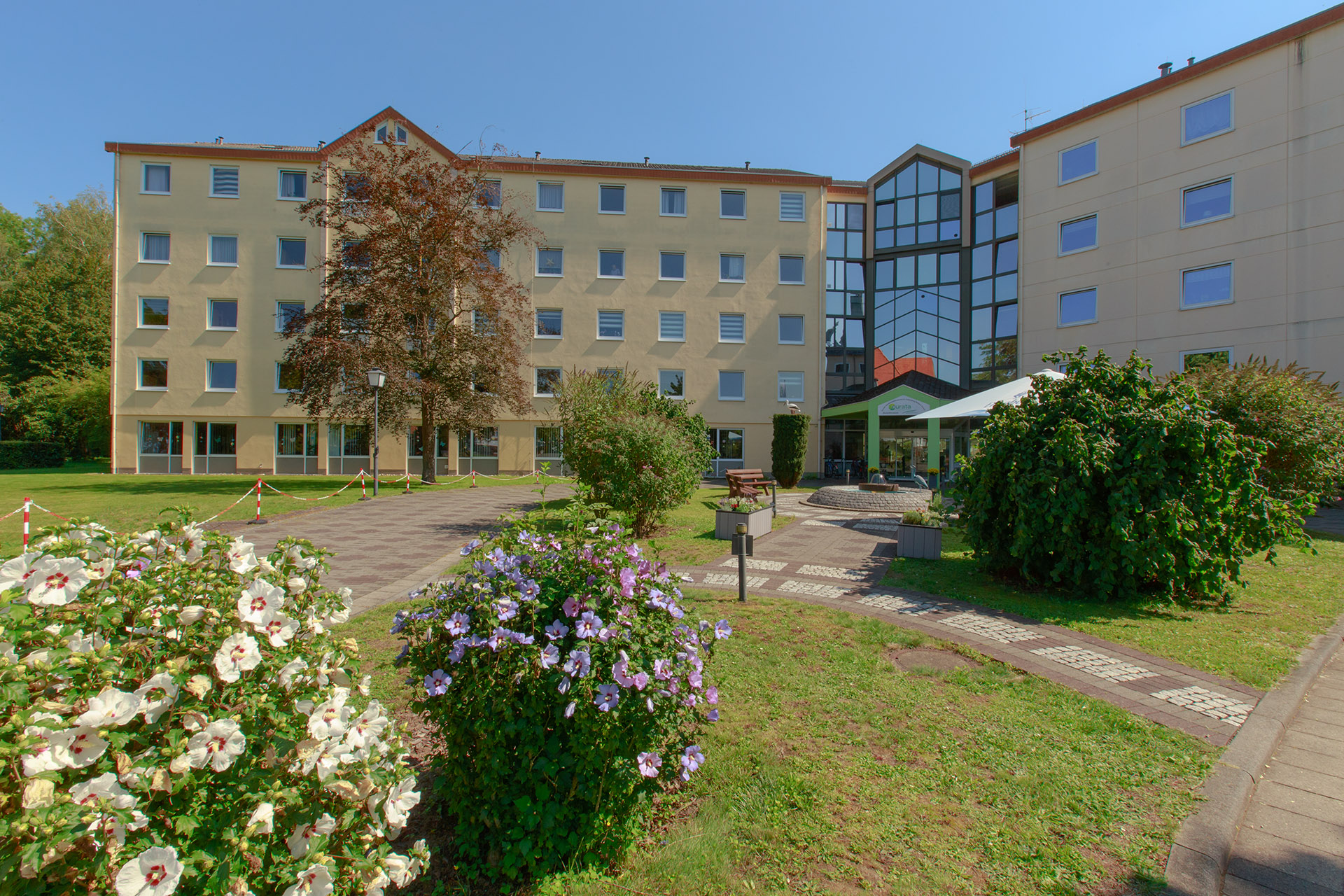 Bild 1 CURATA Seniorenwohnzentrum Benediktuspark in Ortenberg-Selters