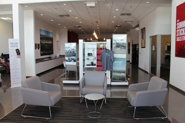 Images Russ Darrow Kia of Wauwatosa Service Center