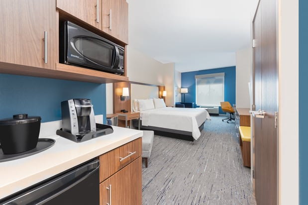 Images Holiday Inn Express & Suites Houston S - Medical Ctr Area by IHG