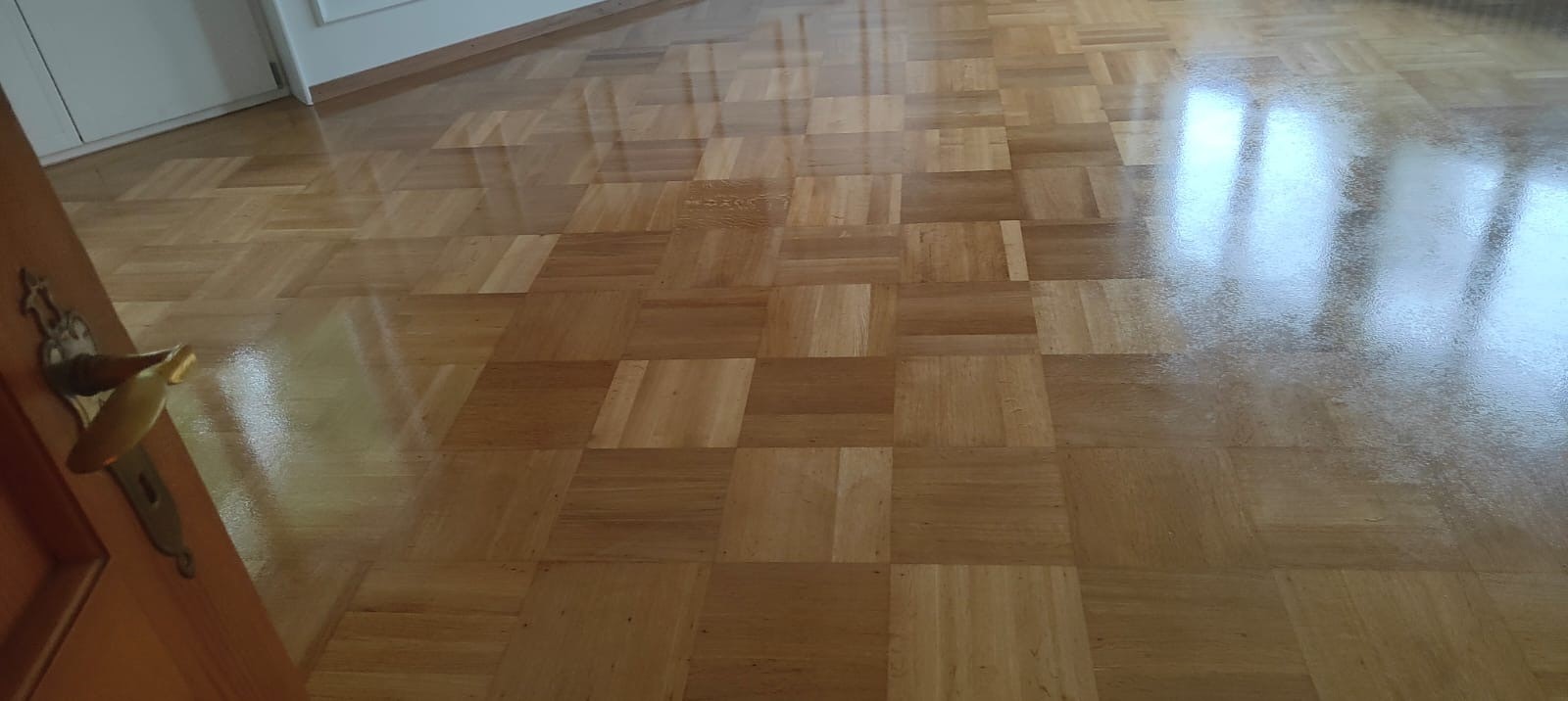 Bilder Felix Lüthi Bodenbeläge GmbH