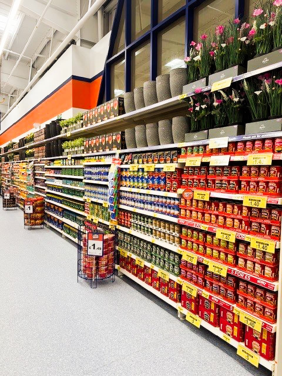 Images B&M Store with Garden Centre