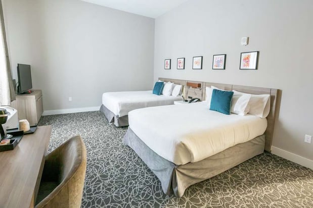 Images Hilton Garden Inn Wichita Downtown