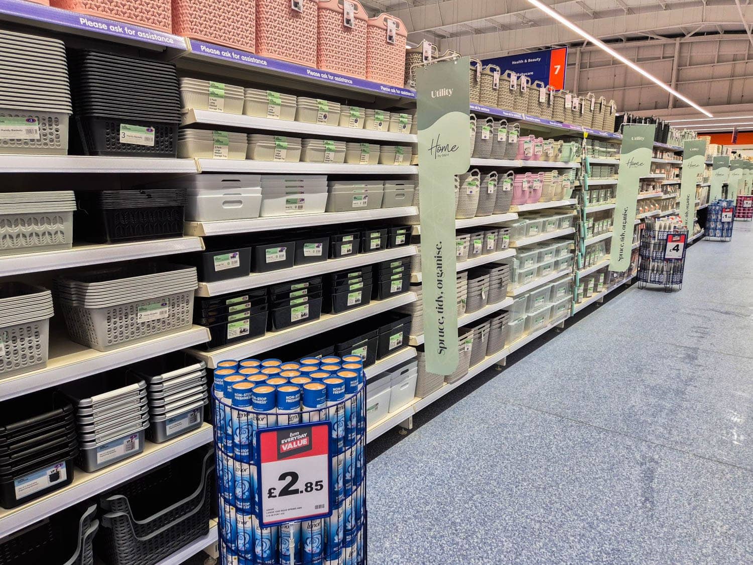 Images B&M Home Store with Garden Centre