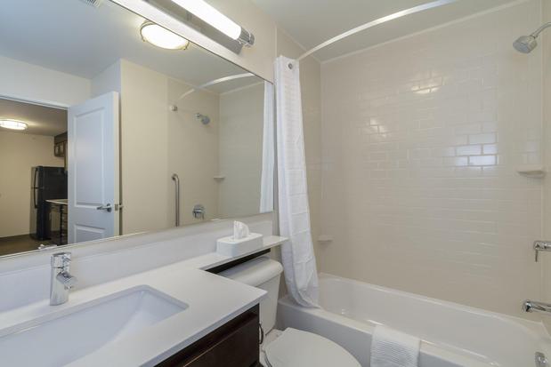 Images Candlewood Suites Mishawaka by IHG