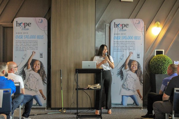 Images Jessica Cruz Phung - State Farm Insurance Agent