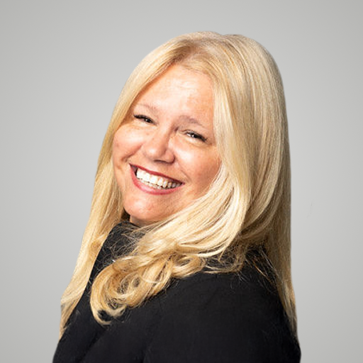 Michele Roy headshot.