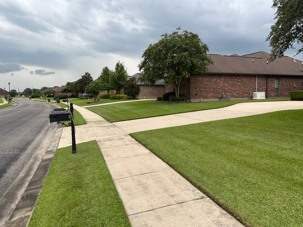 Images T’s Lawn Care
