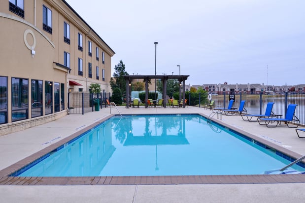 Images Holiday Inn Express & Suites Wichita Falls by IHG