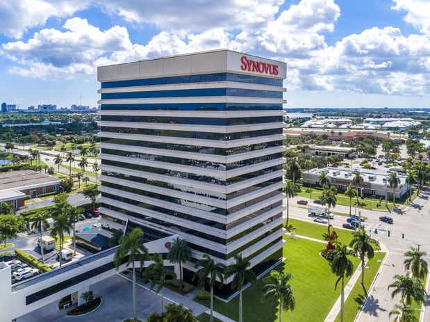 Images Pincus & Currier LLP