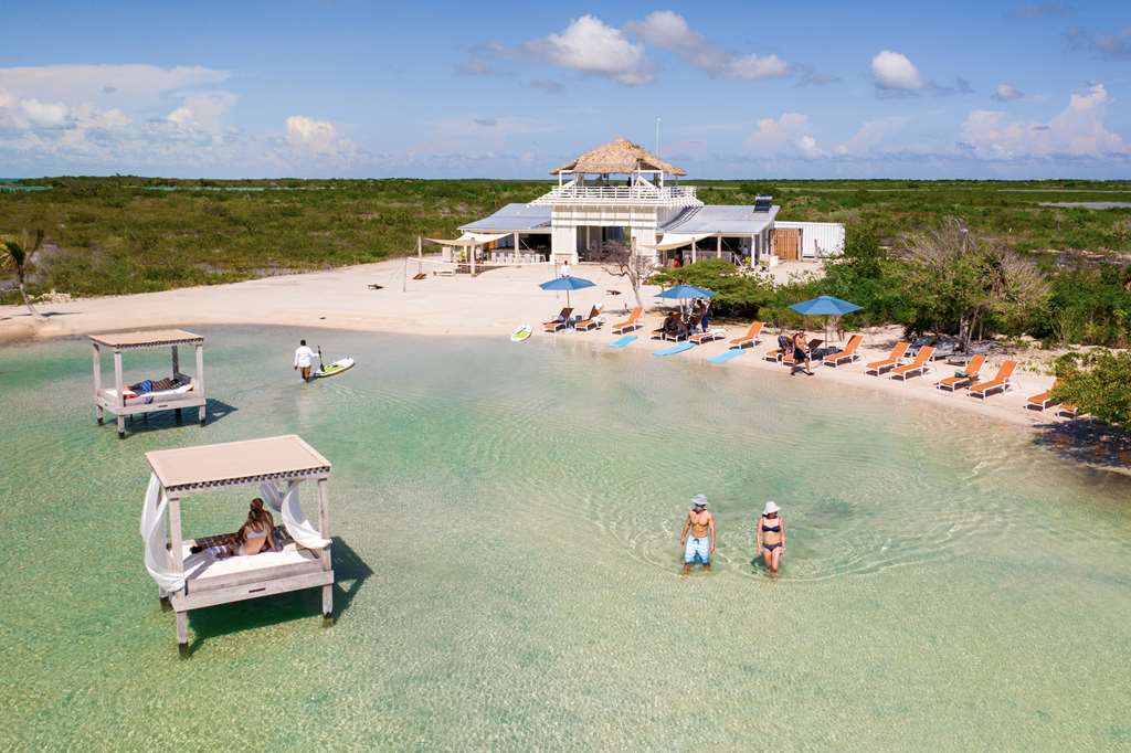 Mahogany Bay Resort & Beach Club, Curio Collection by Hilton