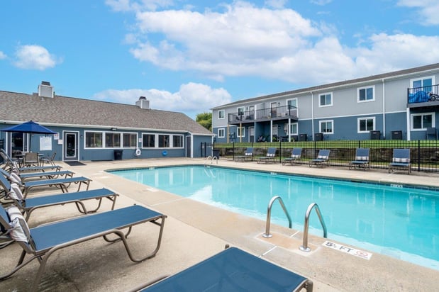 Images Wexford Apartment Homes