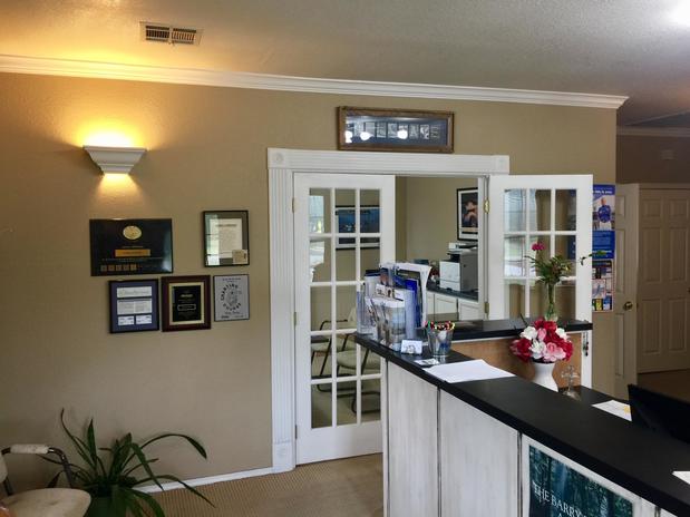 Images Barry L. Bowker: Allstate Insurance