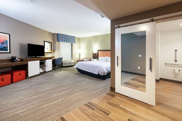 Images Hampton Inn & Suites Columbia Killian Road
