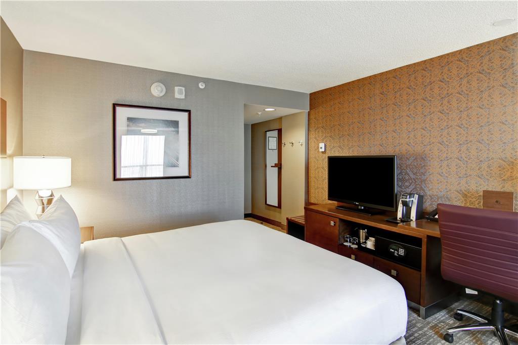 Images DoubleTree by Hilton Hotel West Edmonton