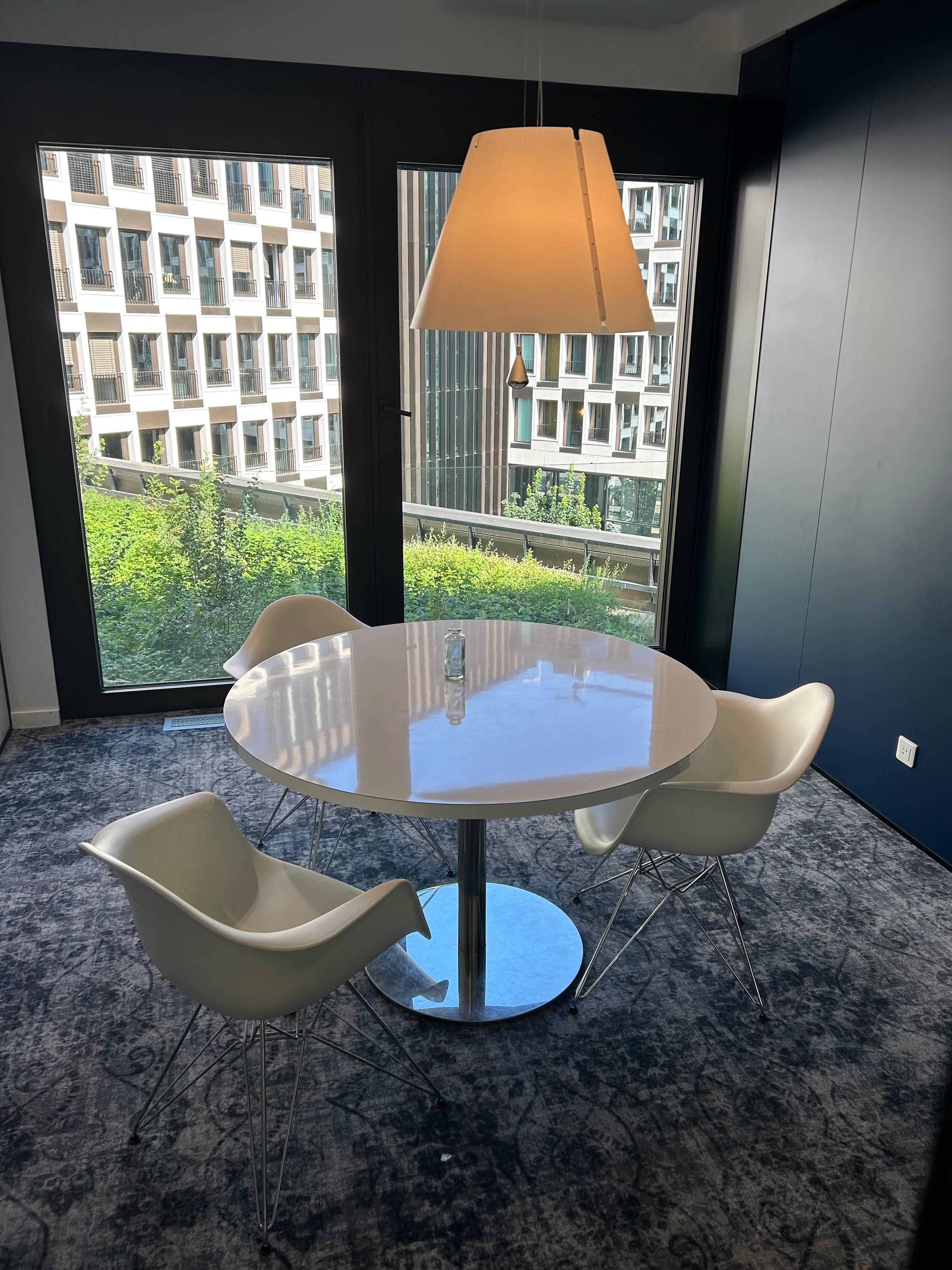 Images Cabinet de recrutement Paris | Robert Walters