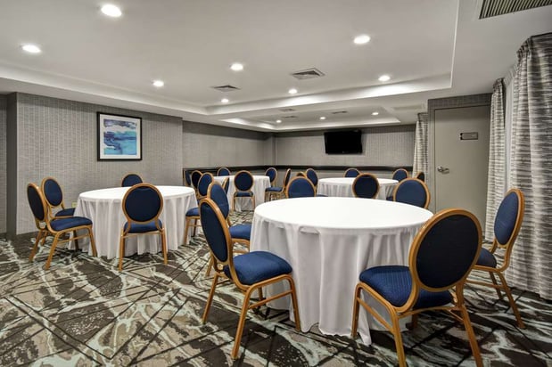 Images Homewood Suites by Hilton Edgewater-NYC Area