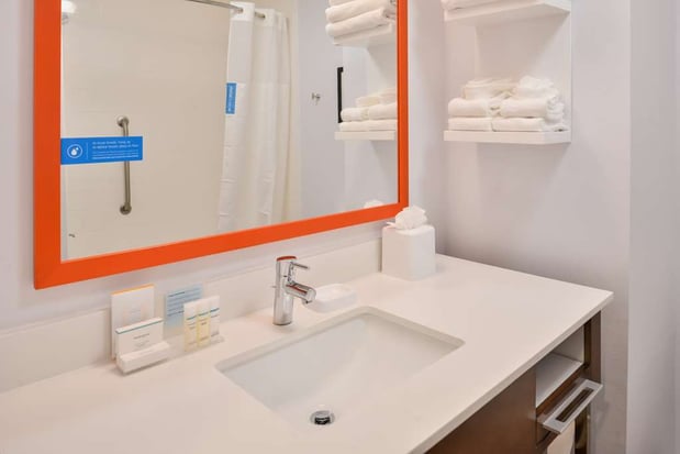 Images Hampton Inn Statesville