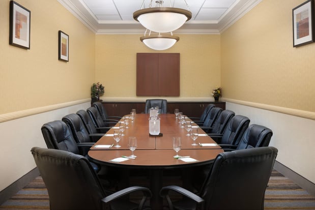 Images Holiday Inn & Suites Orlando SW - Celebration Area by IHG
