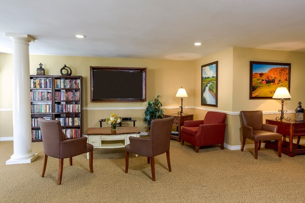 Images Benchmark Senior Living at Leominster Crossings