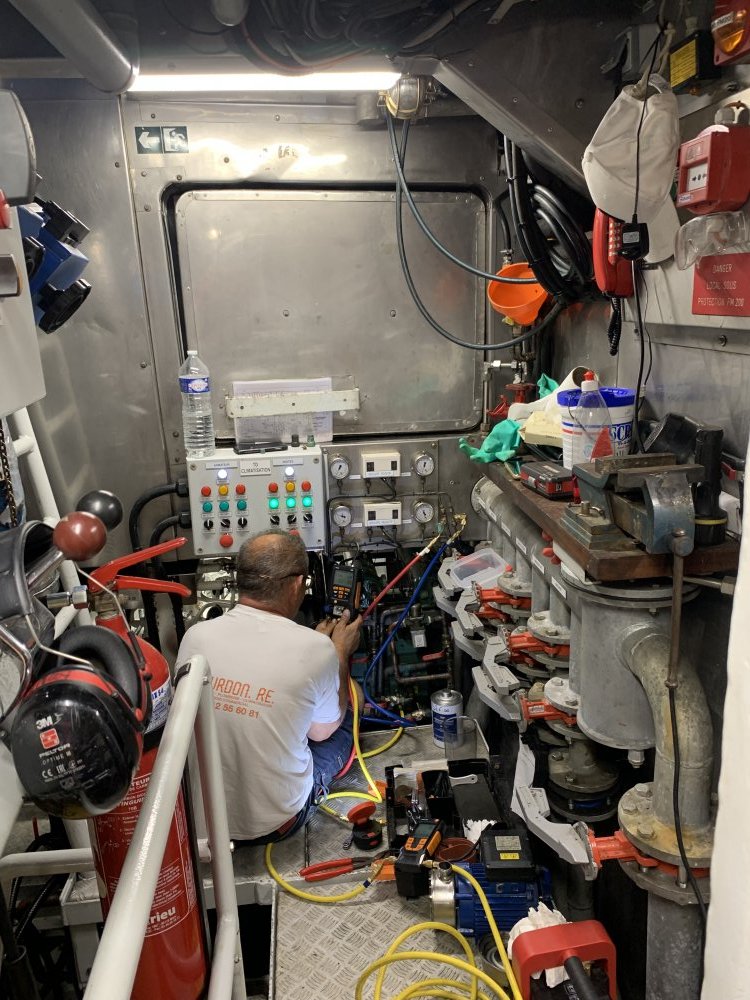 GOURDON RE, Entreprise de chauffage et climatisation à Fos-sur-Mer vous présente ses réalisations :
POSE CHAMBRE FROIDE CABINE DE BATEAU GOURDON RE, Entreprise de chauffage et climatisation à Fos-sur-Mer vous présente ses réalisations :
POSE CHAMBRE FROIDE CABINE DE BATEAU