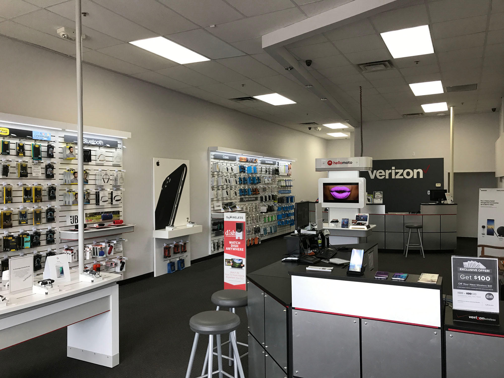 Verizon Authorized Retailer – GoWireless Photo