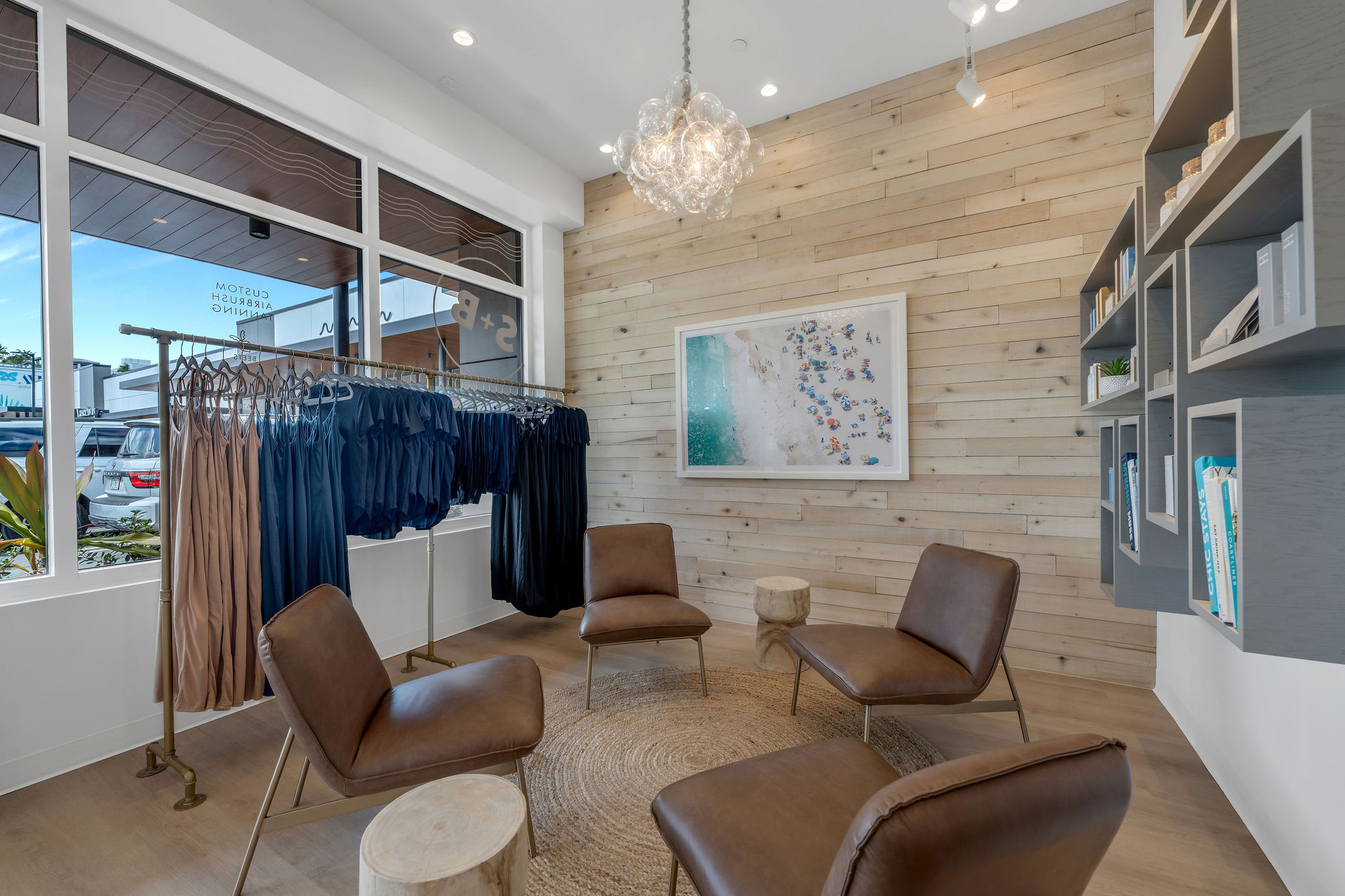 SUGARED + BRONZED Aventura Lobby