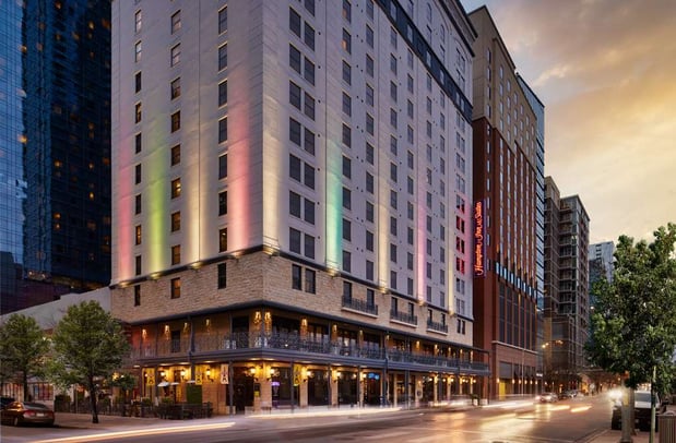 Images Hampton Inn & Suites Austin Downtown