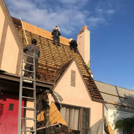 Verome Roofing Inc. Image