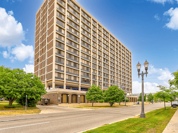 Images Lansing Tower Apartments