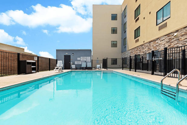 Images Staybridge Suites Waco South - Woodway by IHG
