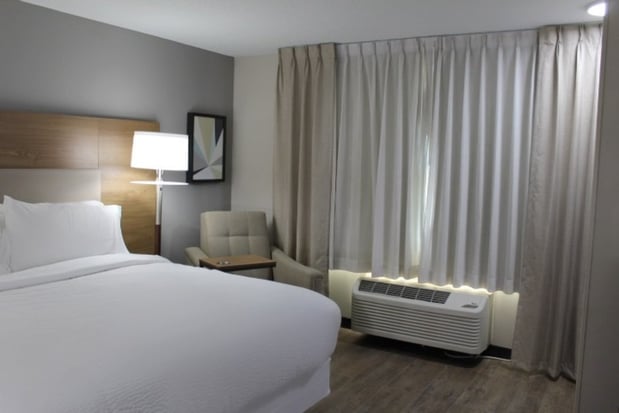 Images Candlewood Suites Southfield - Detroit by IHG