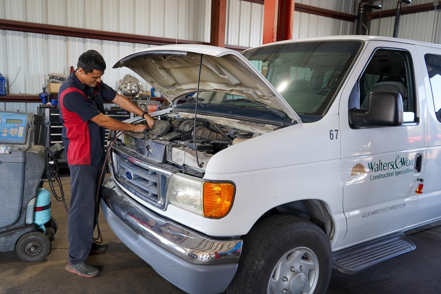 Fleet Auto Repair, Fleet Services, Crawford's Auto Repair, Chandler, Gilbert, Sun Lakes, and nearby areas