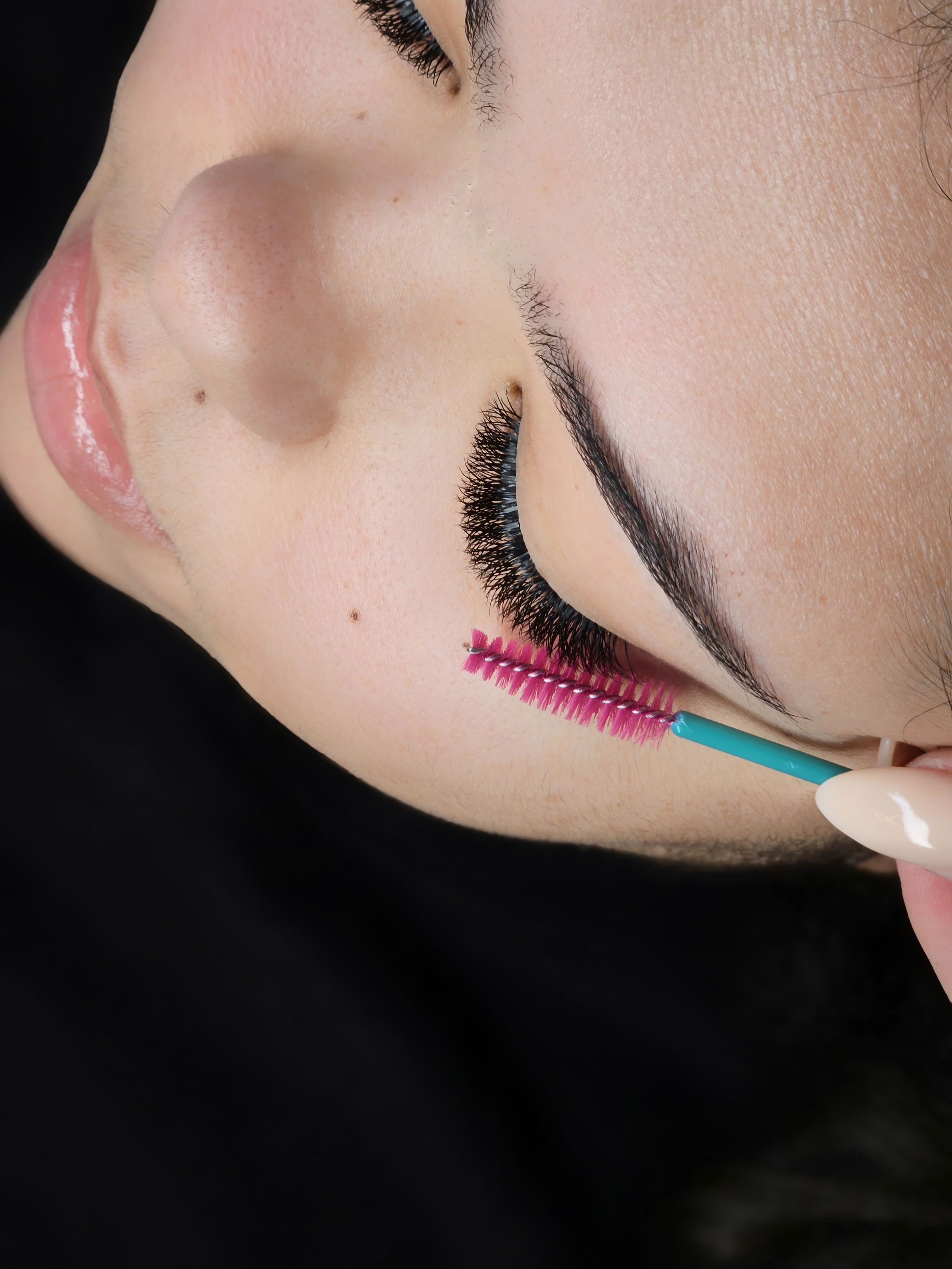 Images Lashista - Formation cils - Pose de cils - Produits de cils Longueuil