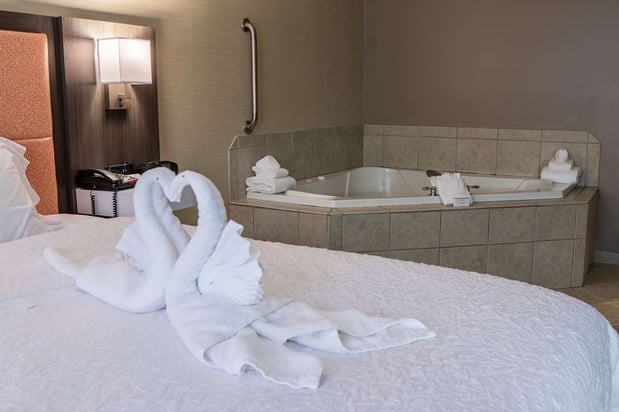 Images Hampton Inn Hadley-Amherst Area