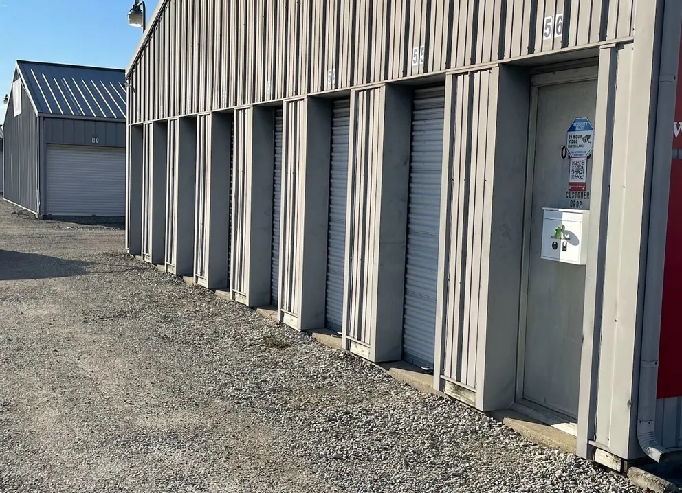 Clean storage units near Super 8 by Wyndham Shelbyville