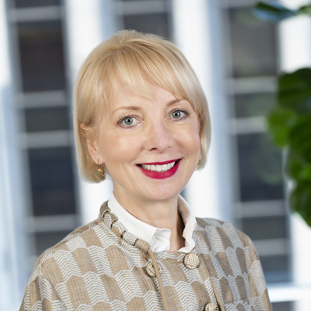 Lydia Nikolic - Private Bank in Forest Hills, NY