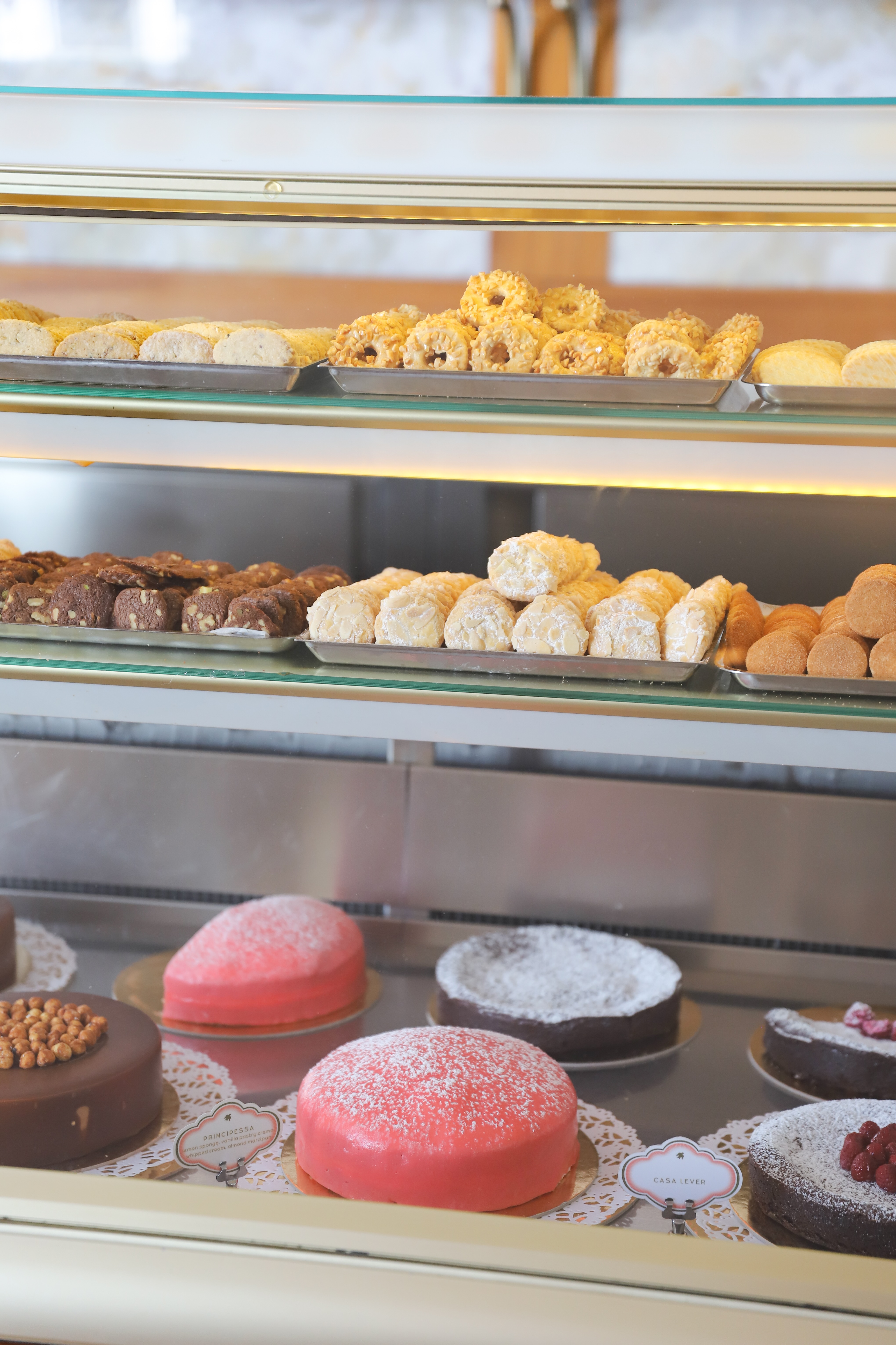 Sant Ambroeus Southampton