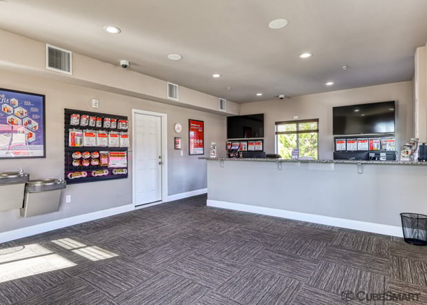 Images CubeSmart Self Storage