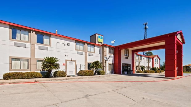 Images SureStay by Best Western Orange
