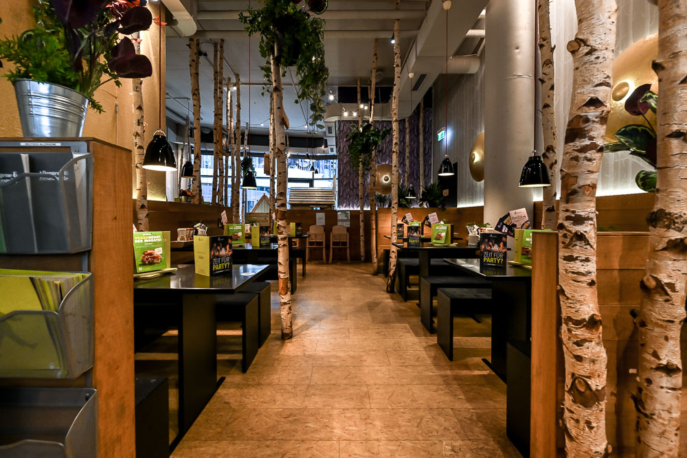 HANS IM GLÜCK - STUTTGART Caleido, Tübinger Straße 41-43 in Stuttgart