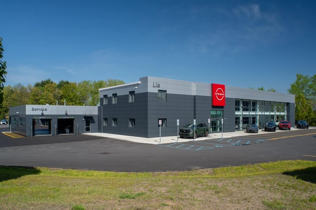 Images Lia Nissan of Saratoga