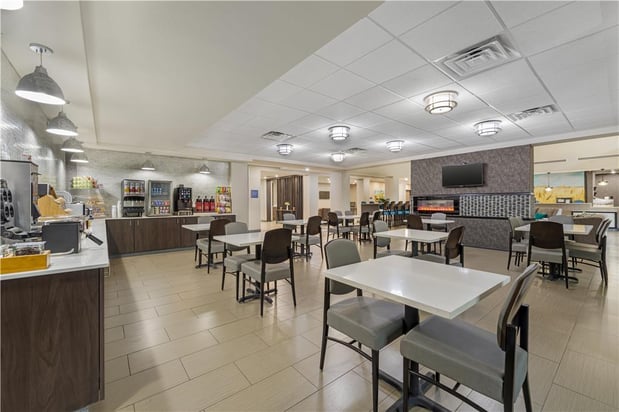 Images Best Western Plus McPherson