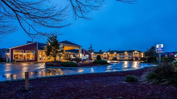 Images Best Western Salbasgeon Inn & Suites of Reedsport