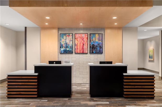 Images Hilton Garden Inn Burlington Downtown